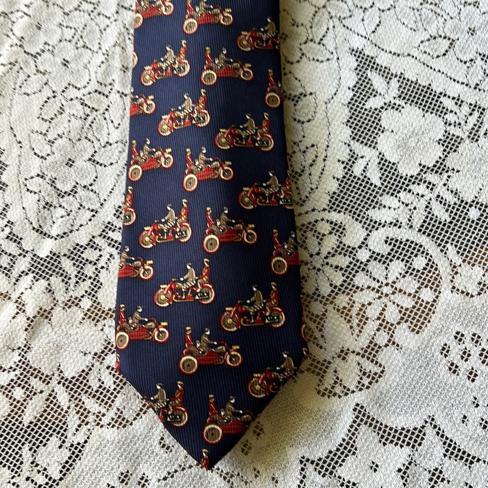 Men tie. Pure silk. Made in Italy